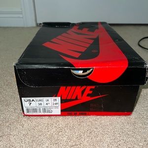 Air jordan university blue colour in size us 7 . I ordered wrong size so selling